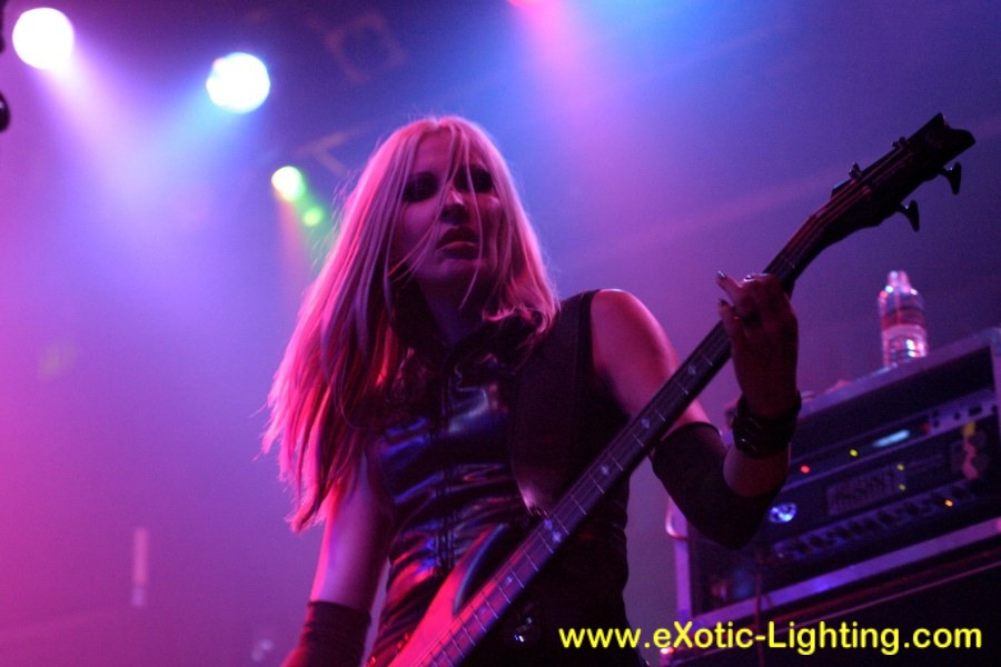 Photo of Anna of Hanzel Und Gretyl at the DNA Lounge that John Schlick was Lighting Designer for.