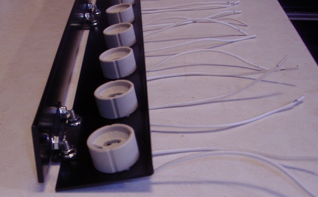 Fully assembled 10 lamp section.