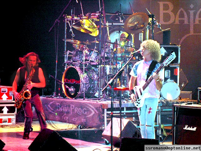 TriPod at Baja Prog 2005 in Closeup.  Lighting Designer: John Schlick